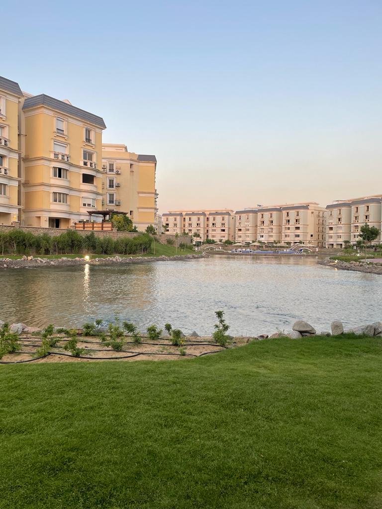 new cairo compounds , apartment with amazing view for sale at MVHP